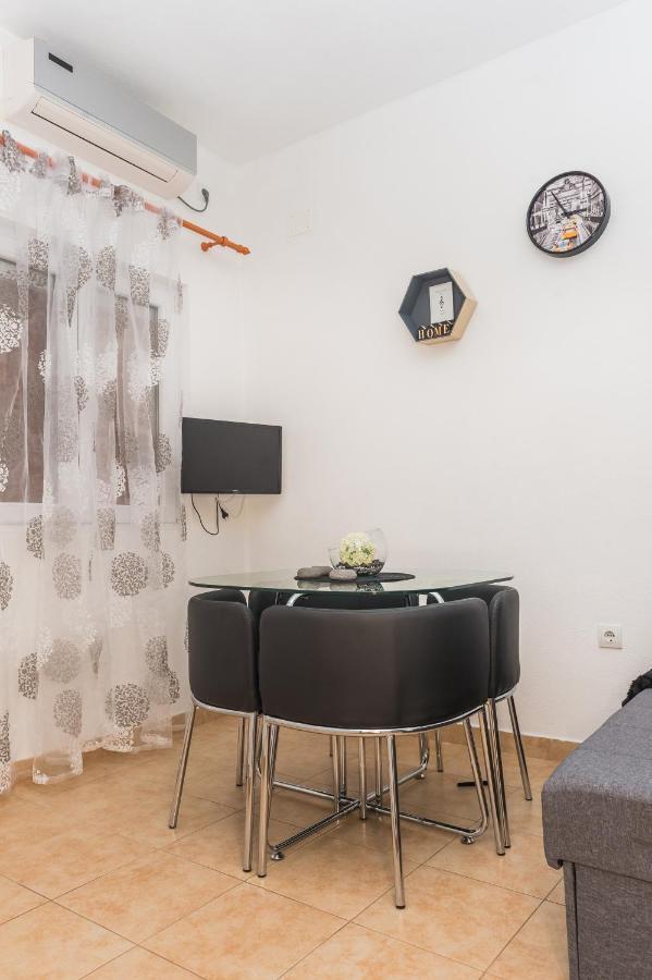 Apartments Slavka Рогозниця Екстер'єр фото