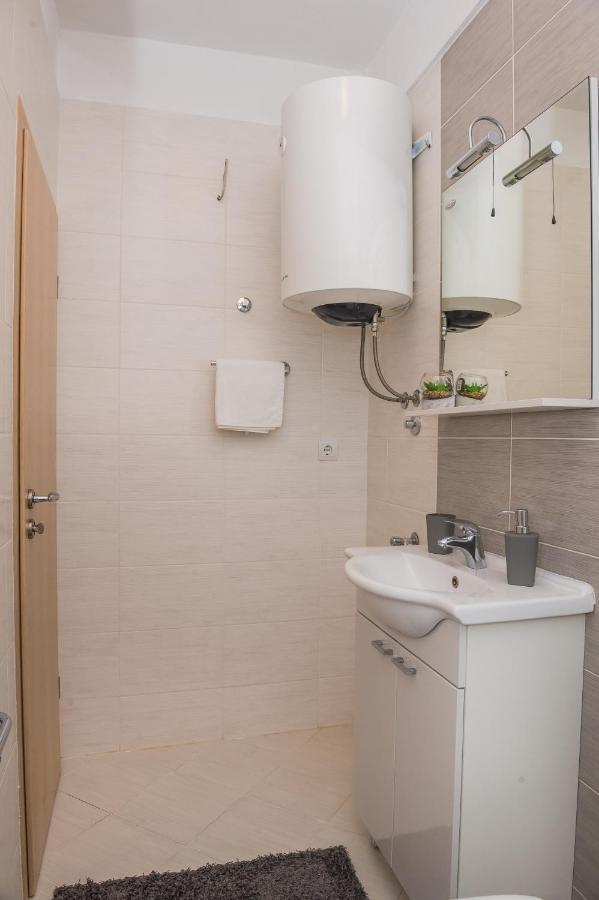 Apartments Slavka Рогозниця Екстер'єр фото