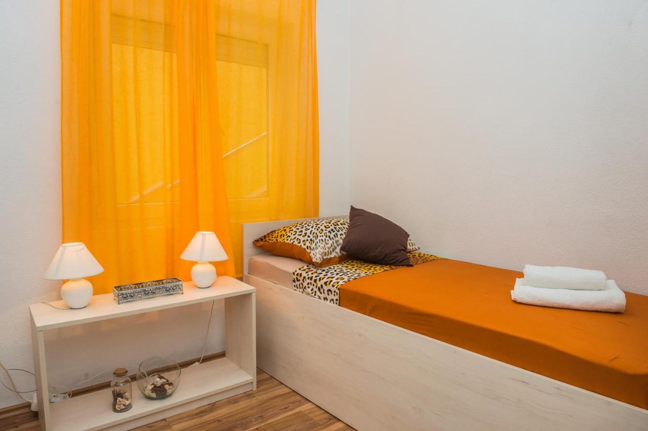Apartments Slavka Рогозниця Екстер'єр фото