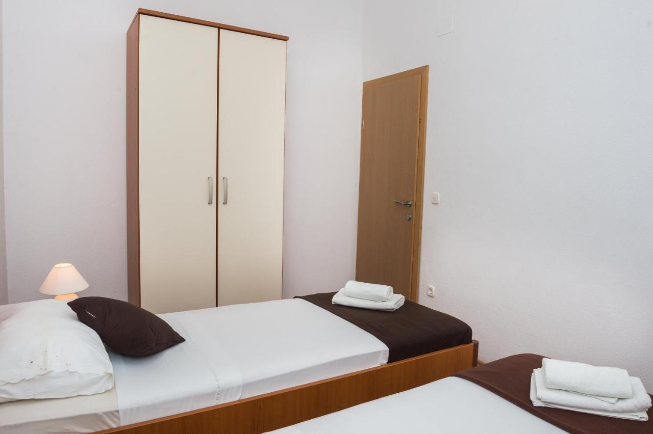 Apartments Slavka Рогозниця Екстер'єр фото